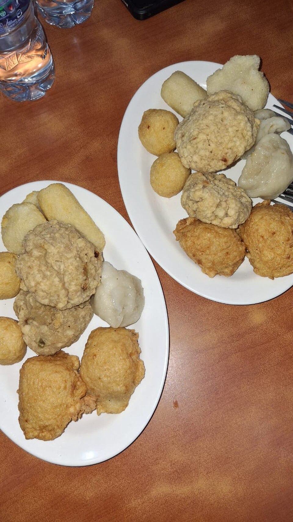 Aneka pempek Palembang E. Mulyadi Garut