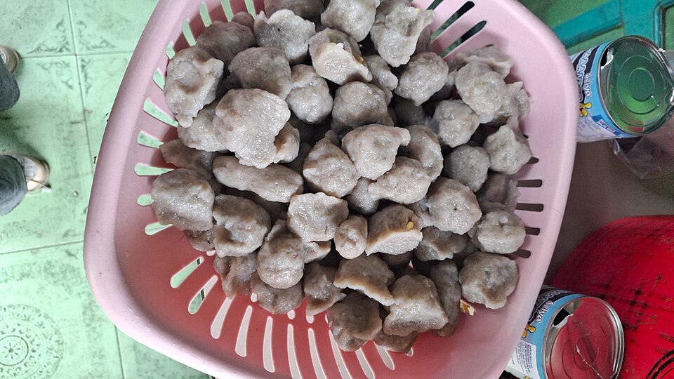 Pempek Adaan